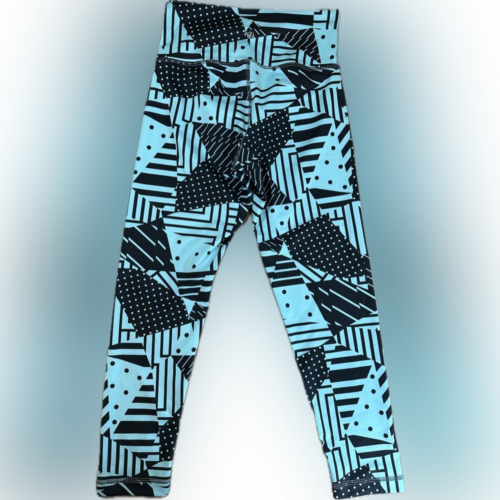 lululemon Wonder Under patterned workout leggings Sz 8 Teal Geo Black Pattern